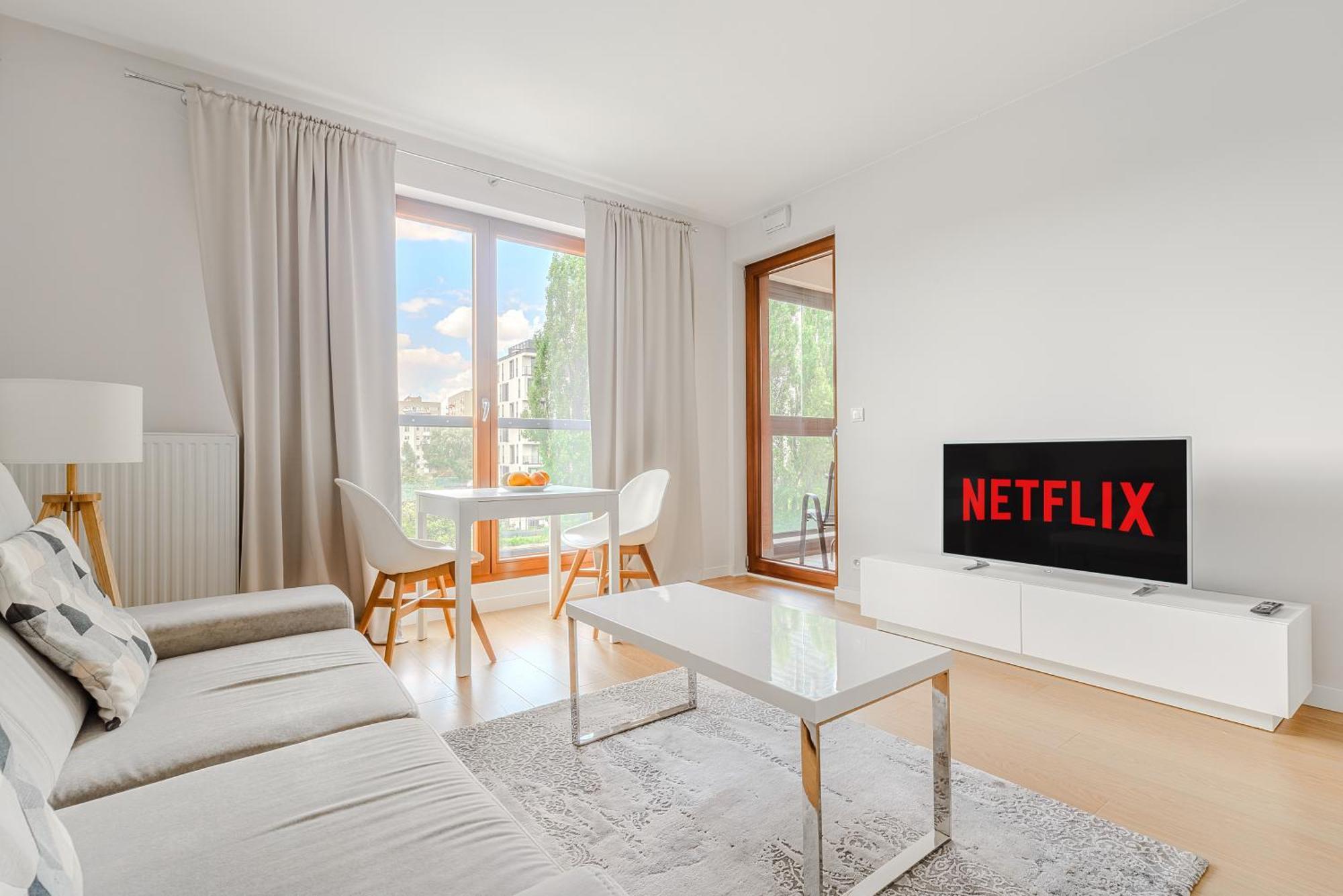 Cozy Family Apartments With Balcony Near Zlote Tarasy Варшава Екстер'єр фото